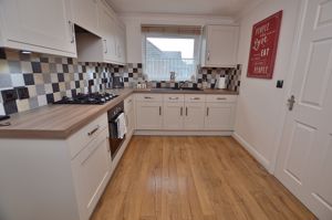 Kitchen- click for photo gallery